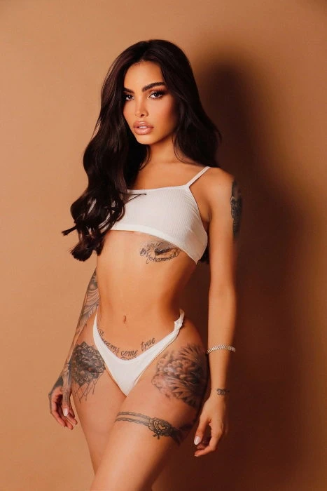 Katrina Petrov — 2 / 12