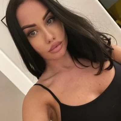 Andreea, Escort, Dusseldorf