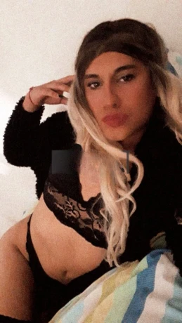 Vicky Caliope — 10 / 12