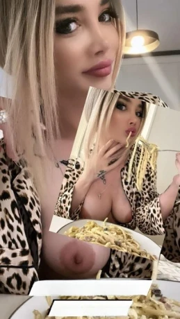 Sandra Jolie — 1 / 5