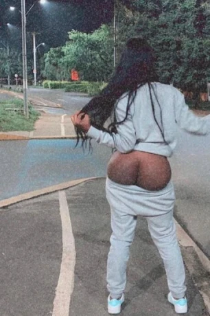 Ts Luana Black — 1 / 8