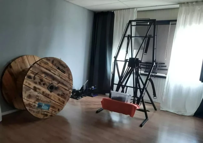 Kinky Sextherapheute — 1 / 8