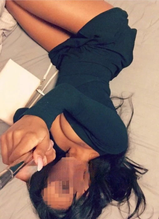 Sun, Escort, Abidjan