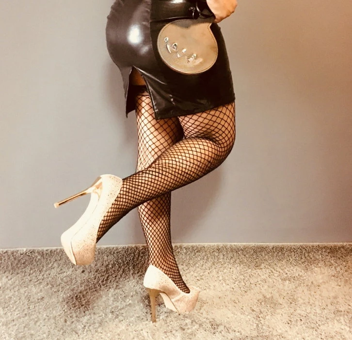 Mistress Wella, Escort, Basel