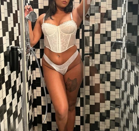 Luna Valentina — 2 / 7