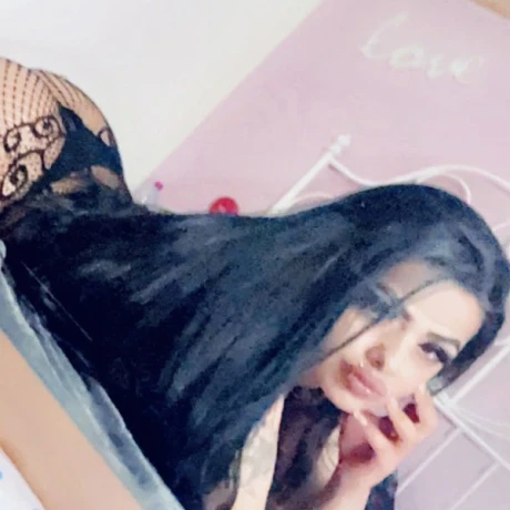 Karina — 4 / 14