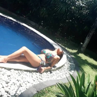 Annie Laura, Escort, Kuta