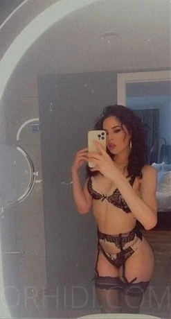 TS Kimberly - Latina 23 J. — 2 / 7