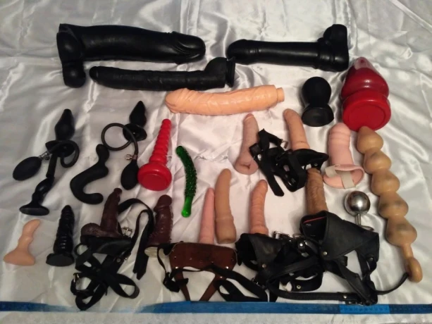 Mistress Reia — 2 / 9