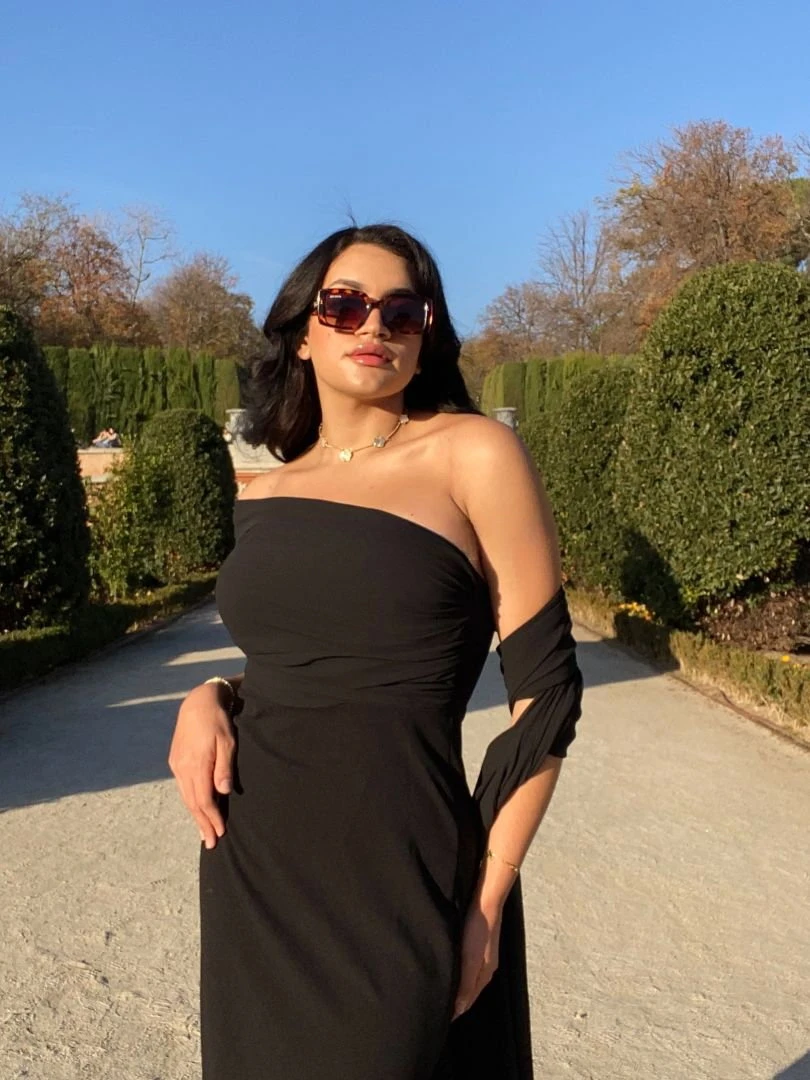 Viviana Blanco — 9 / 12