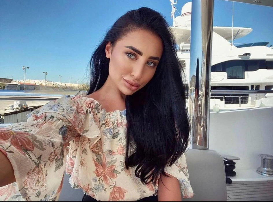 Alla — 5 / 7