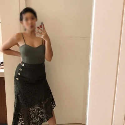 Hanna, Escort, Santa Catalina Norte