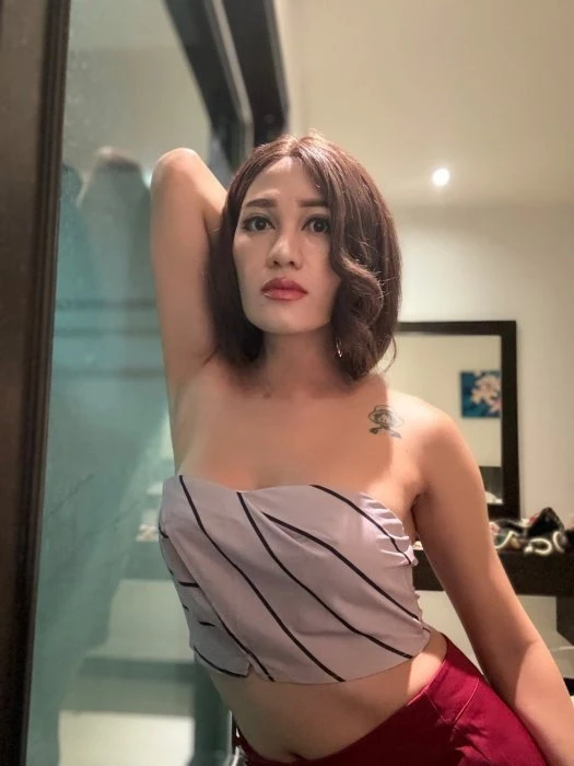 Yaya — 5 / 7