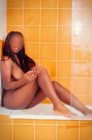 Luci Anal Queen Full Servis Deepthroat Privat Und Discret — 1 / 2