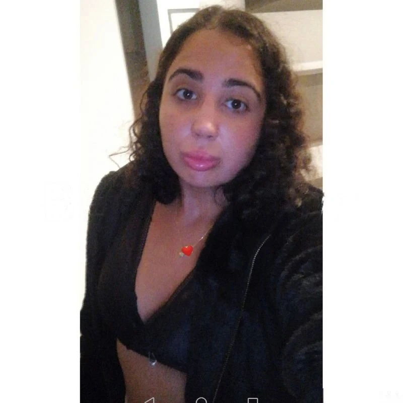 Leyla84 — 3 / 4