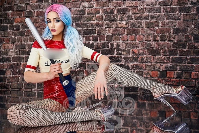 Fetisch Domina Saphira Residenz Hekate — 22 / 24