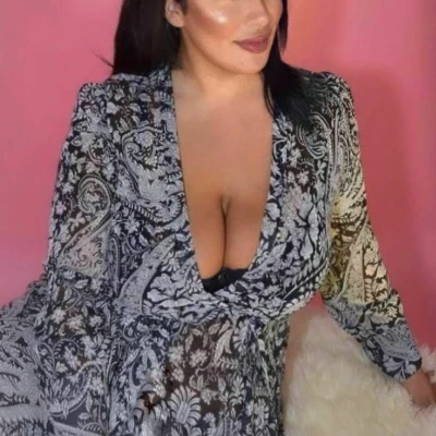 Jasmin Curvy, Escort, Vienna