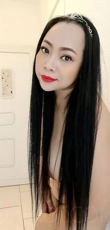 Nittaya, Escort, Berlin