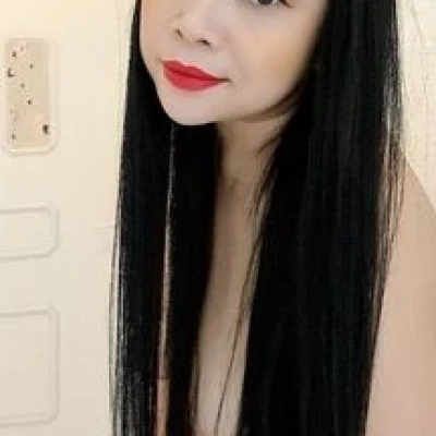 Nittaya, Escort, Berlin