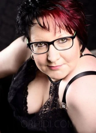 Lilly- Molliger,deutscher Busentraum — 5 / 22