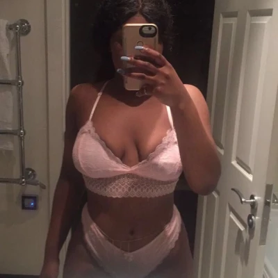 EbonyFreakAmia, Escort, London