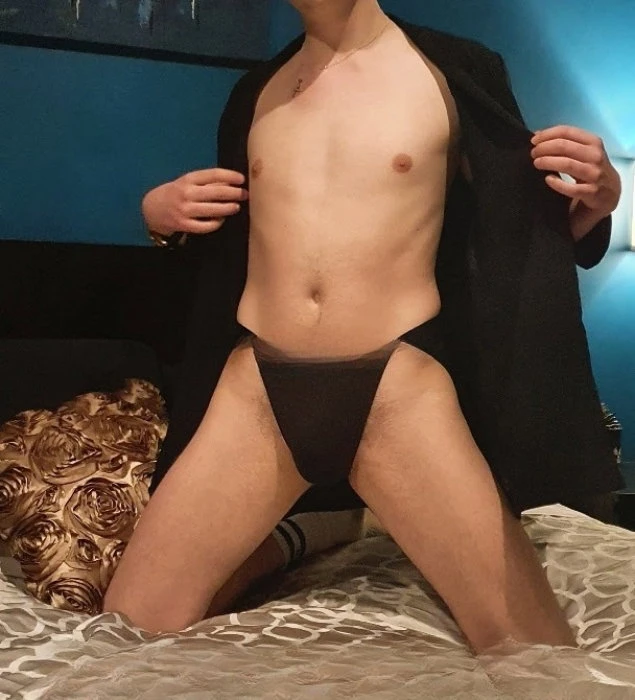 Storm Harrington — 4 / 5