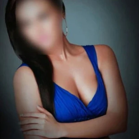 Niyati Verma — 1 / 3