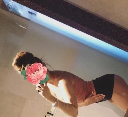Eveline, Escort, Prague