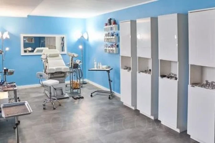 Studio Dornenschloss-das Allround- Service-Studio — 3 / 15