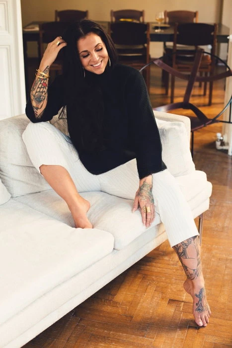 Jocelyn Mae, Escort, Lisbon