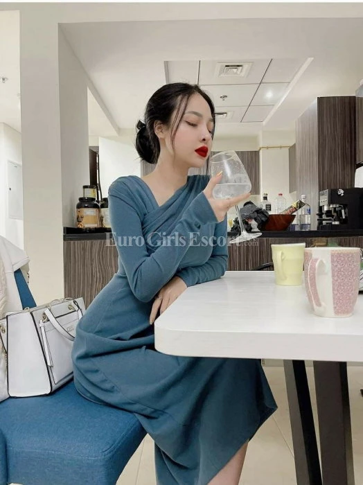 Susan Lee, Escort, Dubai