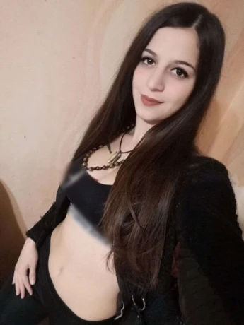 Vanessa-  Besuchbar H&H — 2 / 5