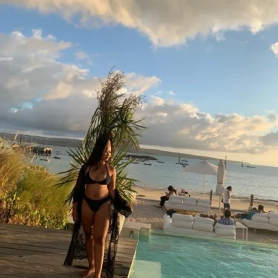 Anngi, Escort, Semarapura