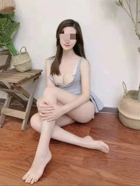Mimi — 2 / 3
