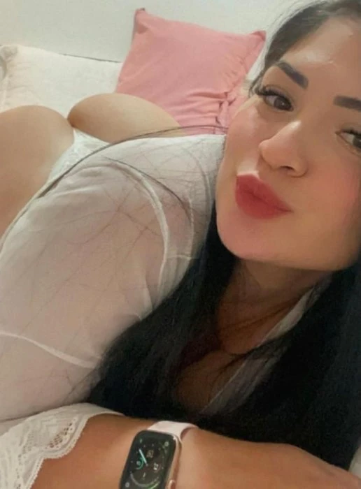Marcela — 7 / 9