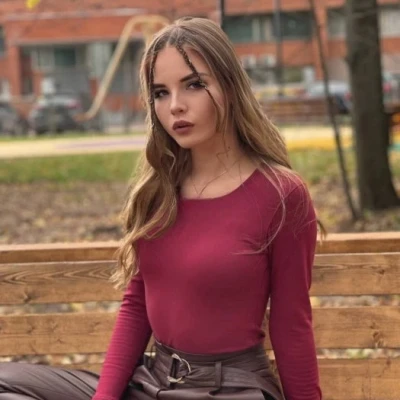 Merry, Escort, Paris