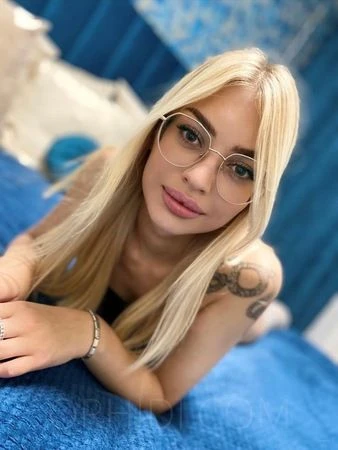 Sara — 4 / 8