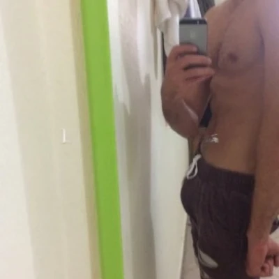 Stinx, Escort, Athens