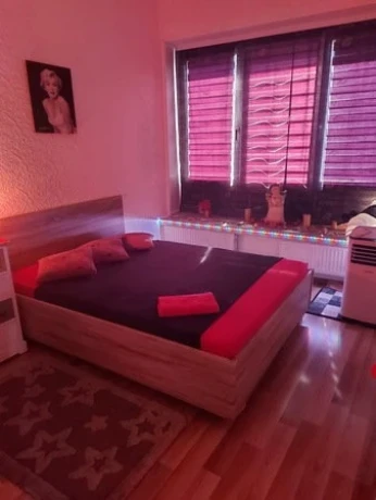 Cristina Erotische Massage — 4 / 8