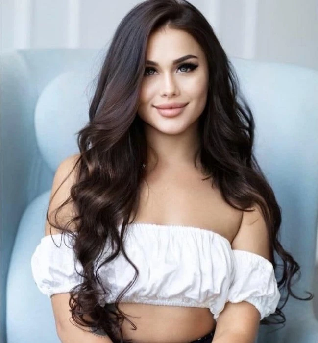 Sofia — 7 / 9