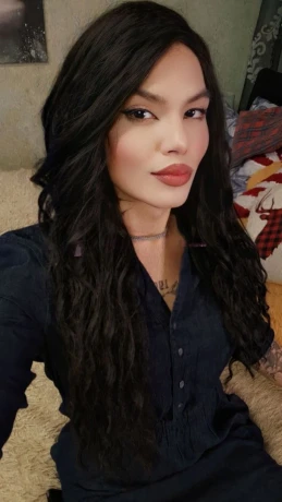 Dayana Hernandez — 9 / 12