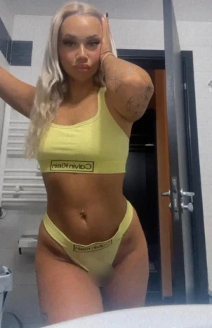 Stephanie Crazy Chicken Farm — 1 / 3