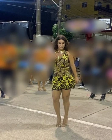 Ts Tayssa Tally In Der Gubener Str 3 — 2 / 6