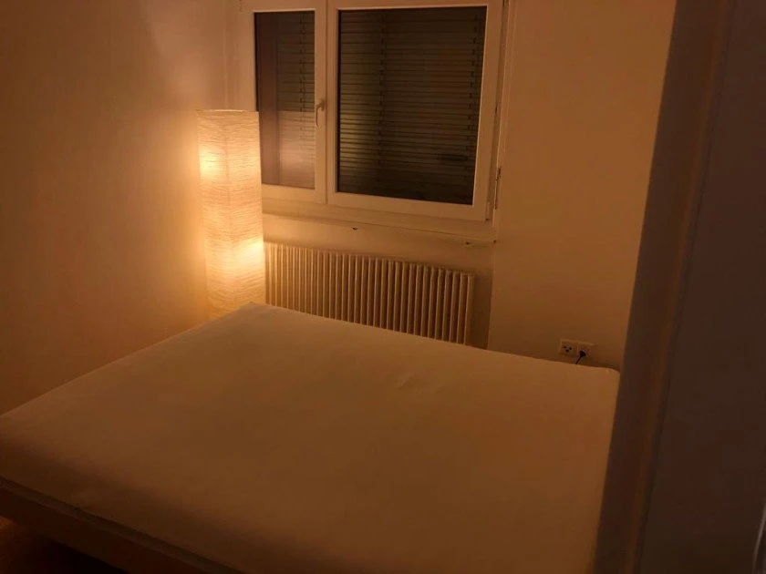 In Rapperswil Jona, Escort, Thun