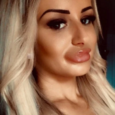 Ana, Escort, Semarapura