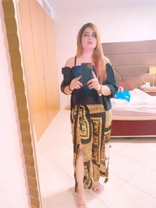 Alisha, Escort, Dubai
