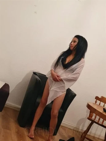 Ankita — 2 / 9