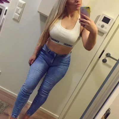 Annabella, Escort, Vancouver