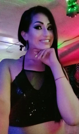 Alexandra Desiree — 2 / 12