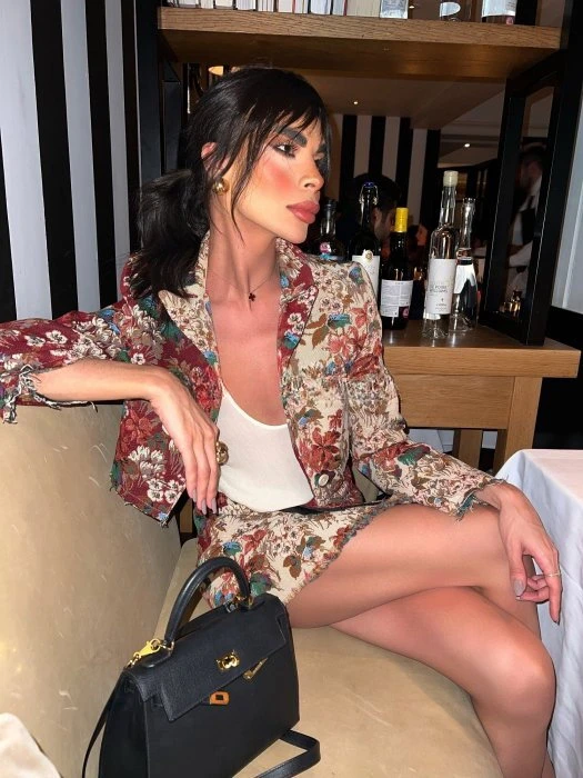 Brianna Ferrari — 10 / 12